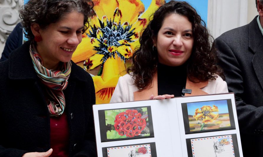 ¡Orgullo Nacional! Celebran creación del Parque Desierto Florido de Atacama con lanzamiento de matasellos.