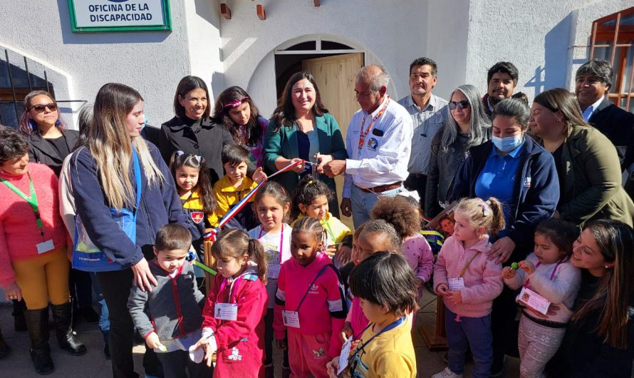 GOBIERNO Y MUNICIPALIDAD DE DIEGO DE ALMAGRO INAGURAN SALA DE REHABILITACION INFANTIL CON BASE COMUNITARIA.