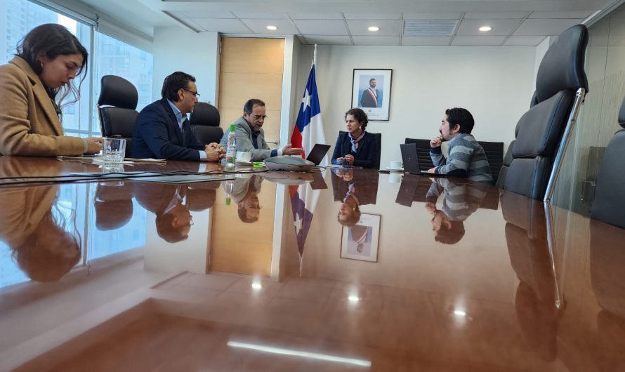 Diputado Mulet sostuvo relevante reunión medioambiental con ministra de la cartera, Maisa Rojas