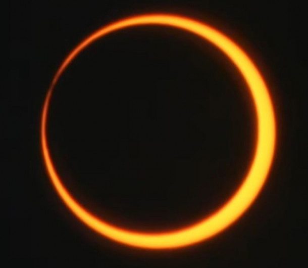 Eclipse solar anular de este sábado 14 de octubre: ¿A qué hora se puede ver en Chile?