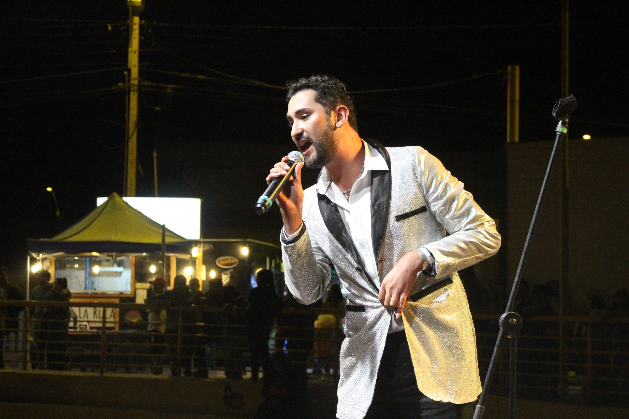Con una noche llena de talentos, Diego de Almagro inició el Festival de la Voz