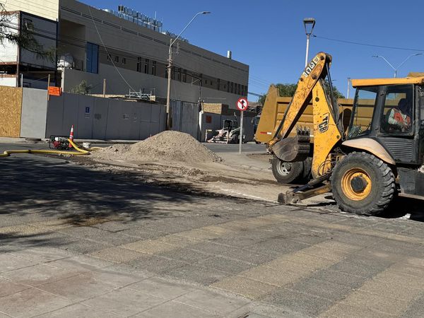 Escurrimiento de aguas servidas afectó a la comuna de Diego de Almagro. Se suspendieron clases en el liceo Manuel Magalhaes y  sara cortes