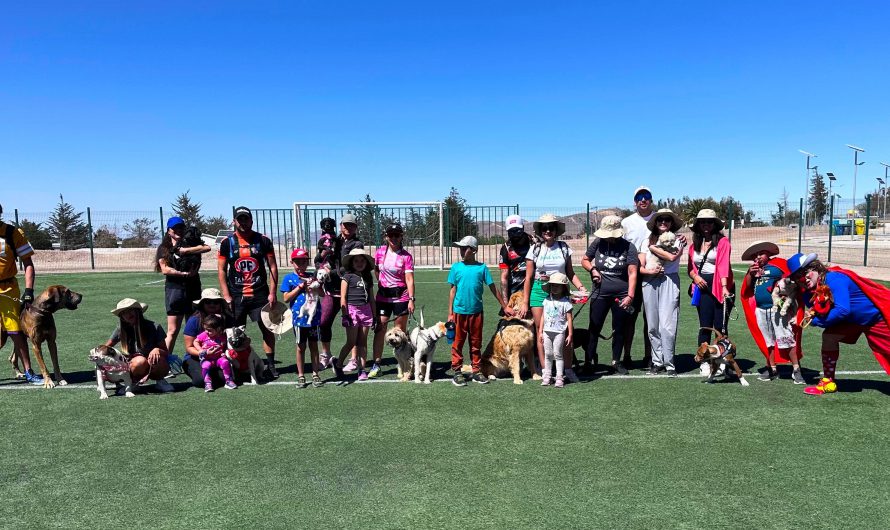 Con activa participación familiar se realizó la primera perro running del desierto